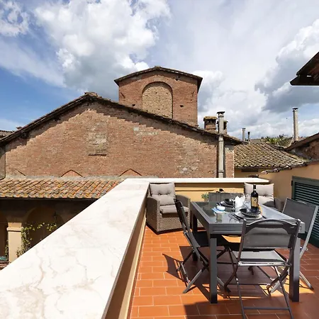 L'angolo Di Castelvecchio * Σιένα