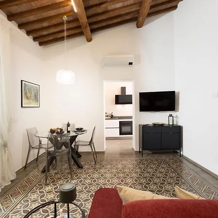 L'angolo Di Castelvecchio * Siena