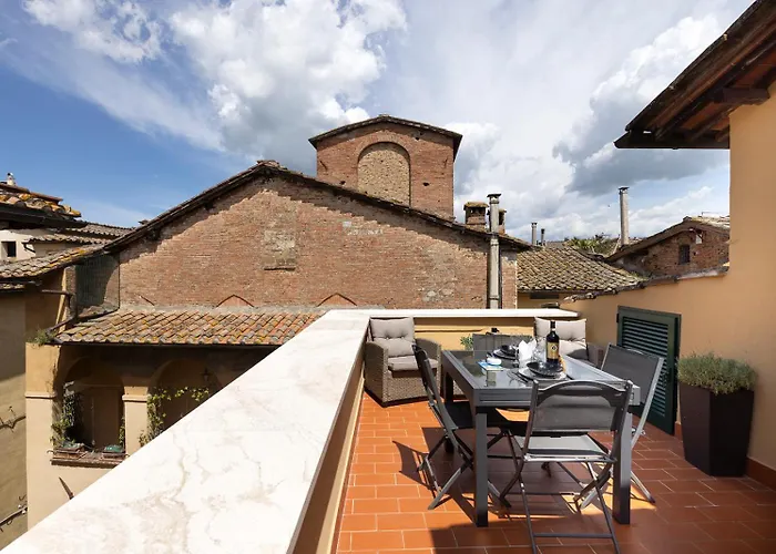 L'angolo Di Castelvecchio * Σιένα